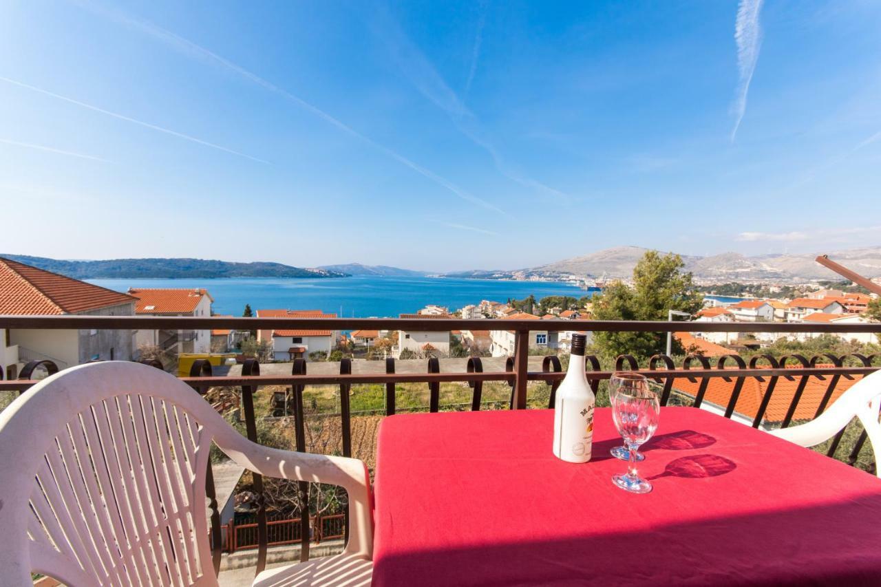 Apartmani Island Trogir Ngoại thất bức ảnh