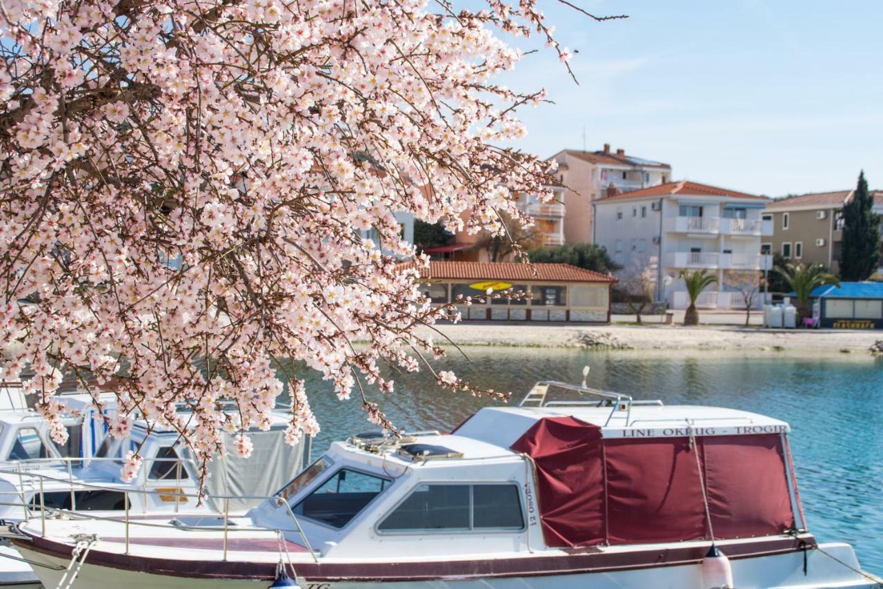 Apartmani Island Trogir Ngoại thất bức ảnh