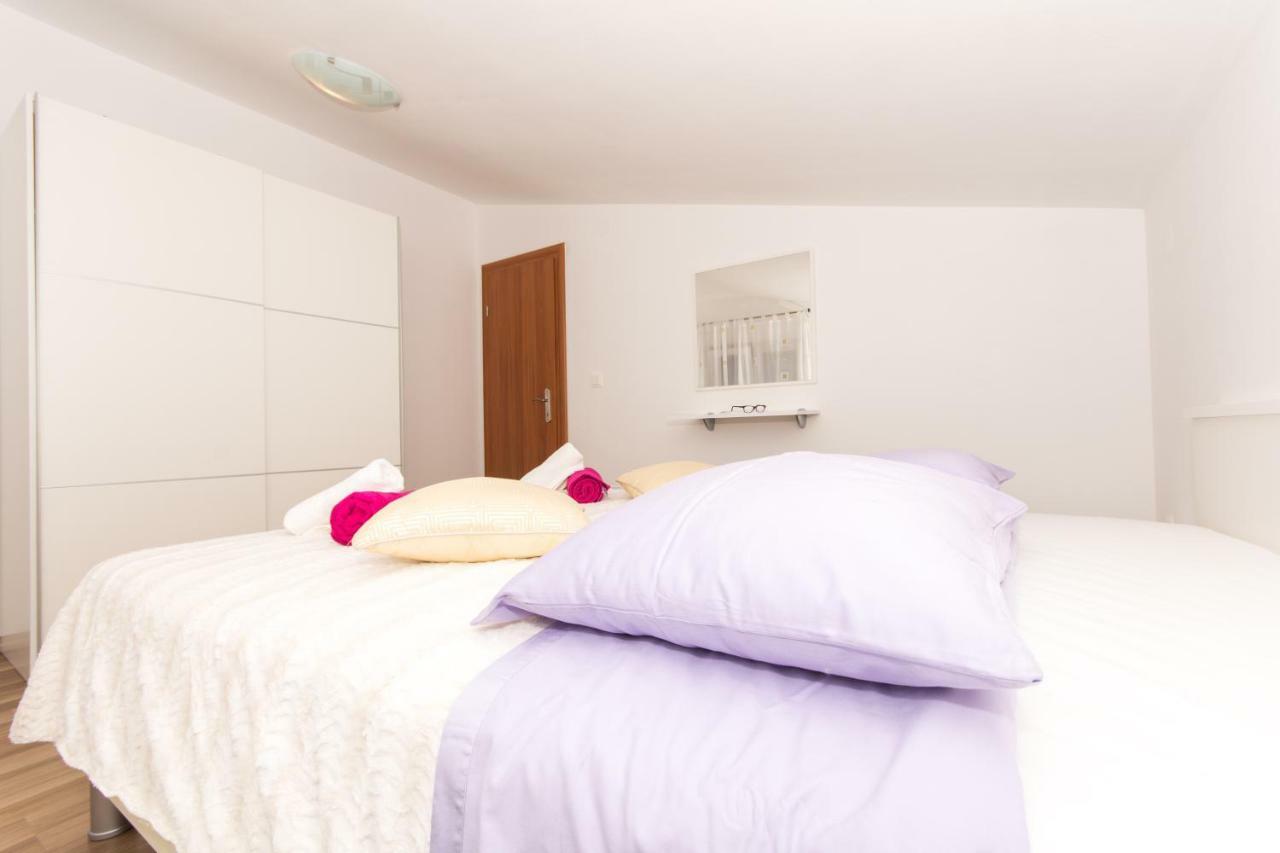 Apartmani Island Trogir Ngoại thất bức ảnh