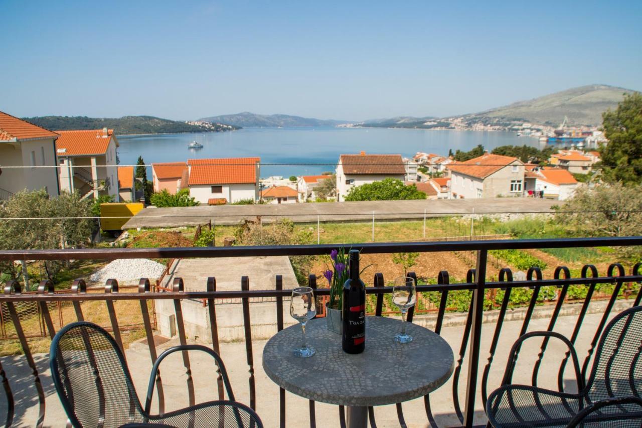 Apartmani Island Trogir Ngoại thất bức ảnh
