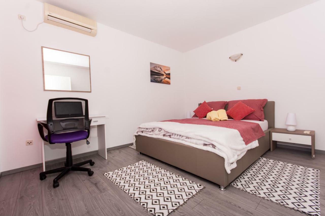 Apartmani Island Trogir Ngoại thất bức ảnh